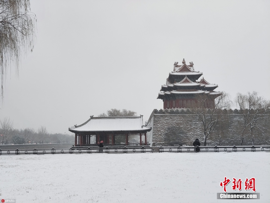 Beijing Sambut Salji Pertama Musim Sejuk Tahun Ini