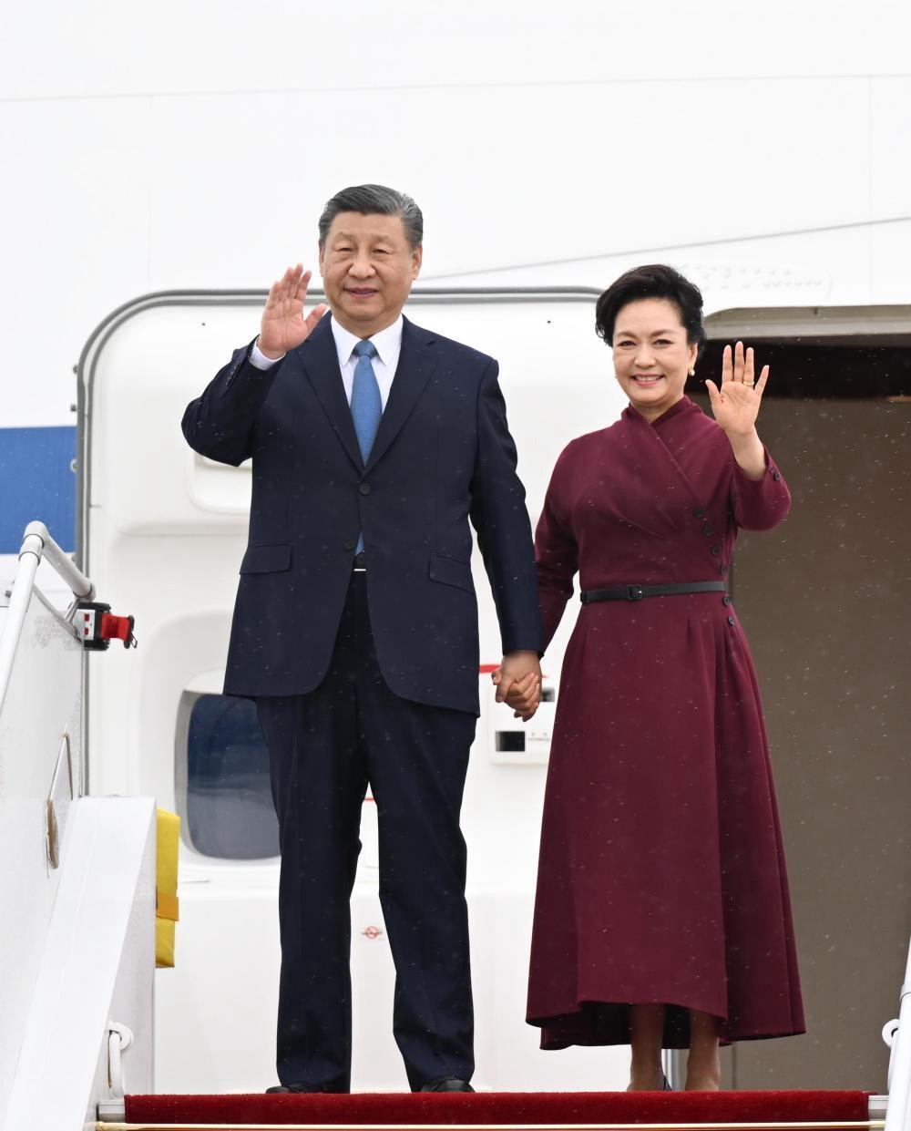 Presiden Xi Tiba di Paris