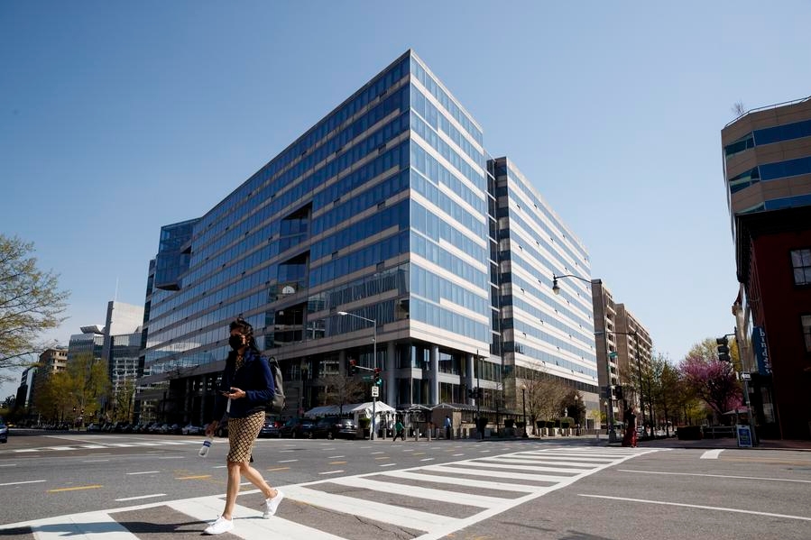 Foto ibu pejabat Tabung Kewangan Dunia (IMF) di Washington DC, Amerika Syarikat yang diambil pada 6 April 2021. (Foto Ting Shen/Xinhua)